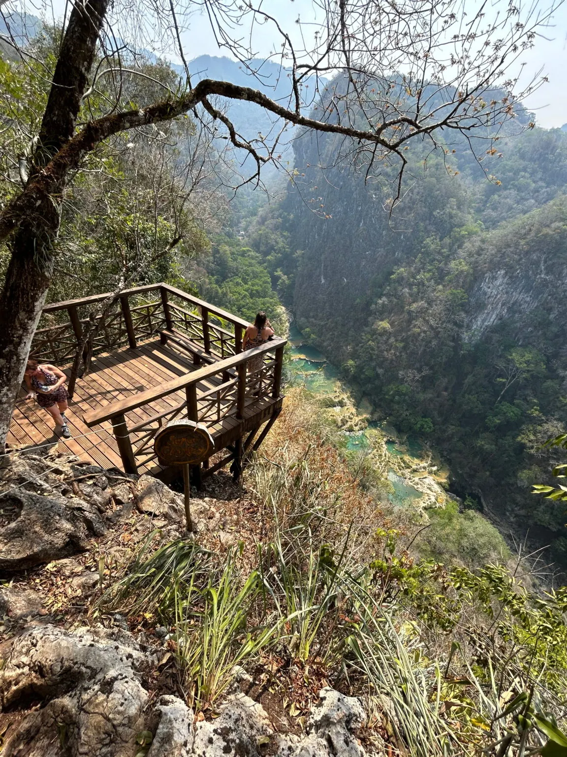 Nature luxuriante et rivières turquoise de Lanquín, au Guatemala